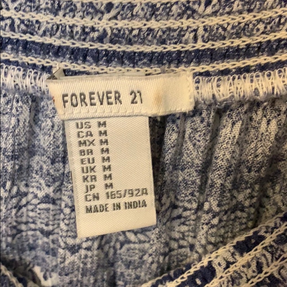 Dress - Picture 4 of 4